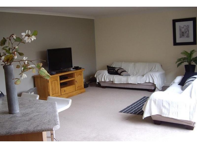 4/9 Groves Avenue, Attadale WA 6156