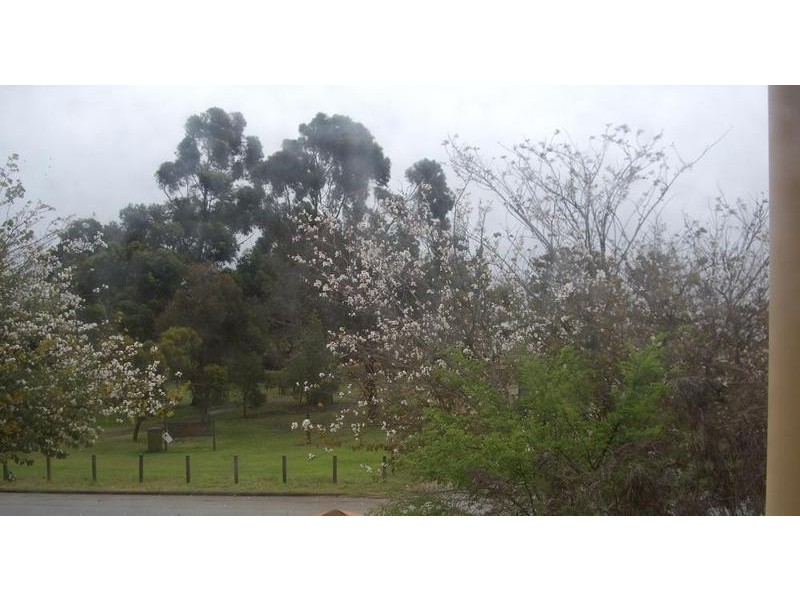 4/9 Groves Avenue, Attadale WA 6156