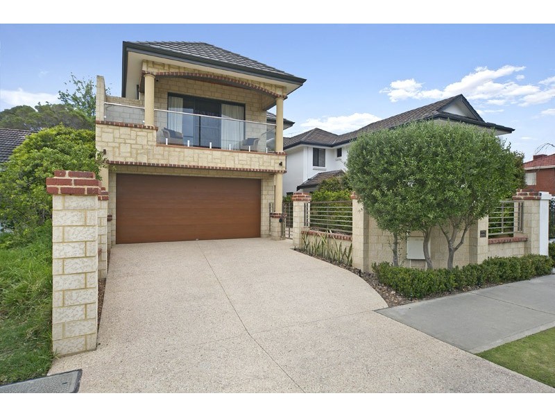 84 Ardross Street, Applecross WA 6153