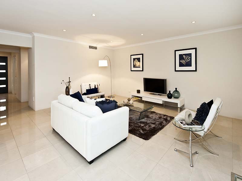 69D Gairloch Street, Applecross WA 6153