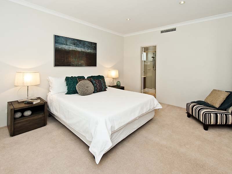 69D Gairloch Street, Applecross WA 6153