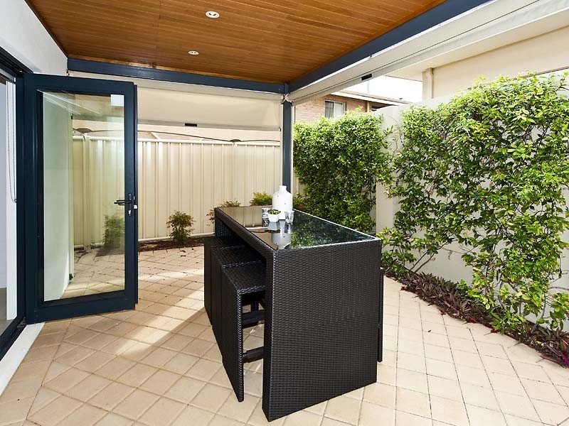 69D Gairloch Street, Applecross WA 6153