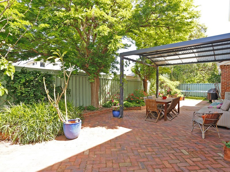 42A Beach Street, Bicton WA 6157
