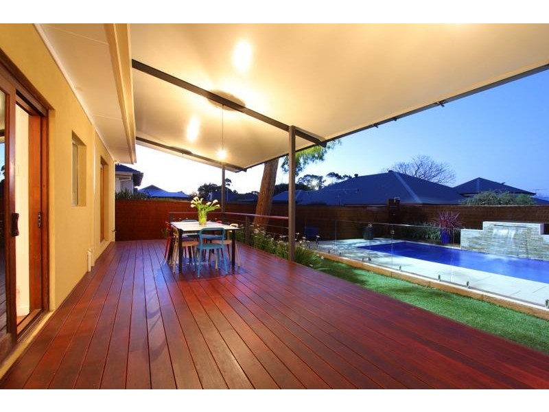 18 Prosser Way, Myaree WA 6154