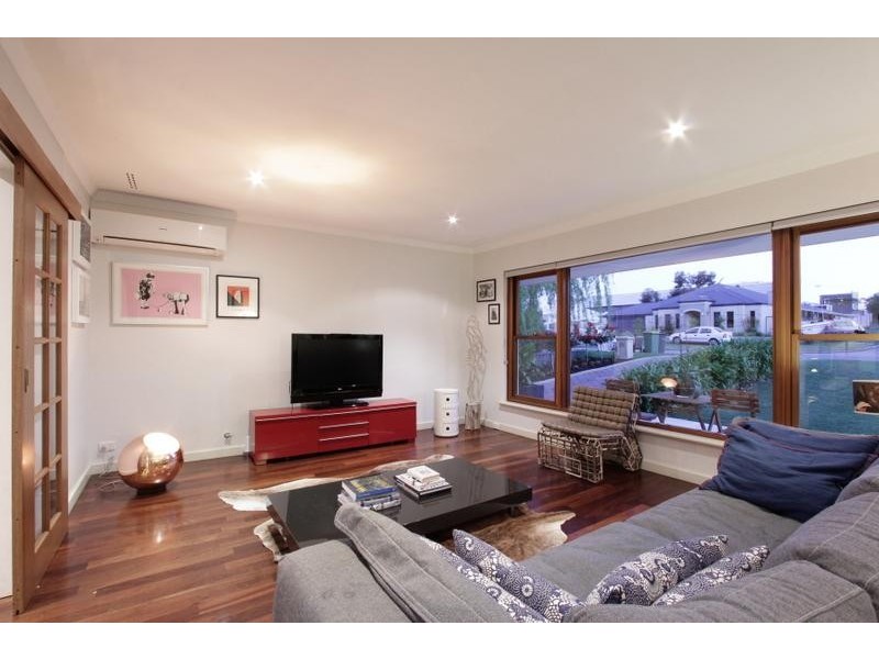 18 Prosser Way, Myaree WA 6154