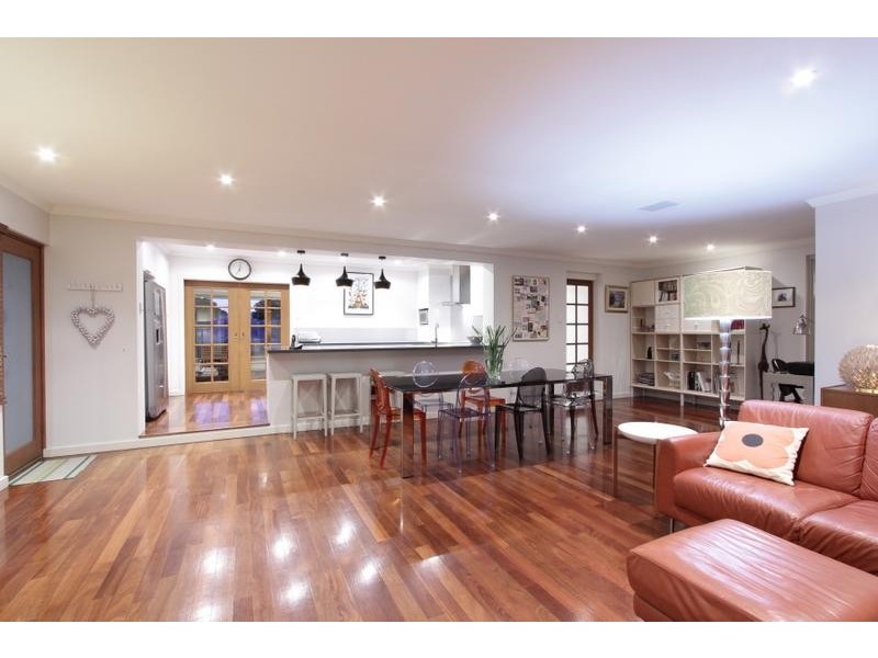 18 Prosser Way, Myaree WA 6154