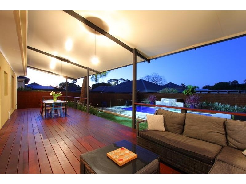 18 Prosser Way, Myaree WA 6154