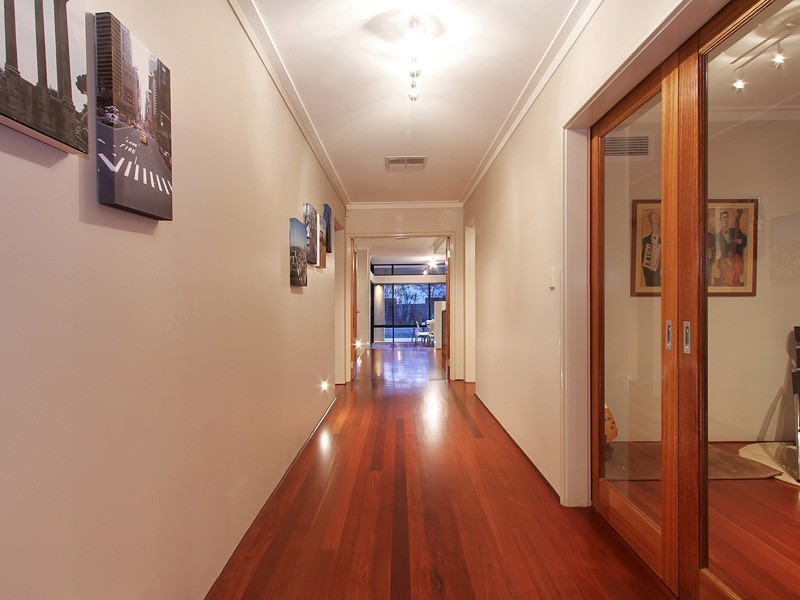 7A Bridget Place, Shelley WA 6148