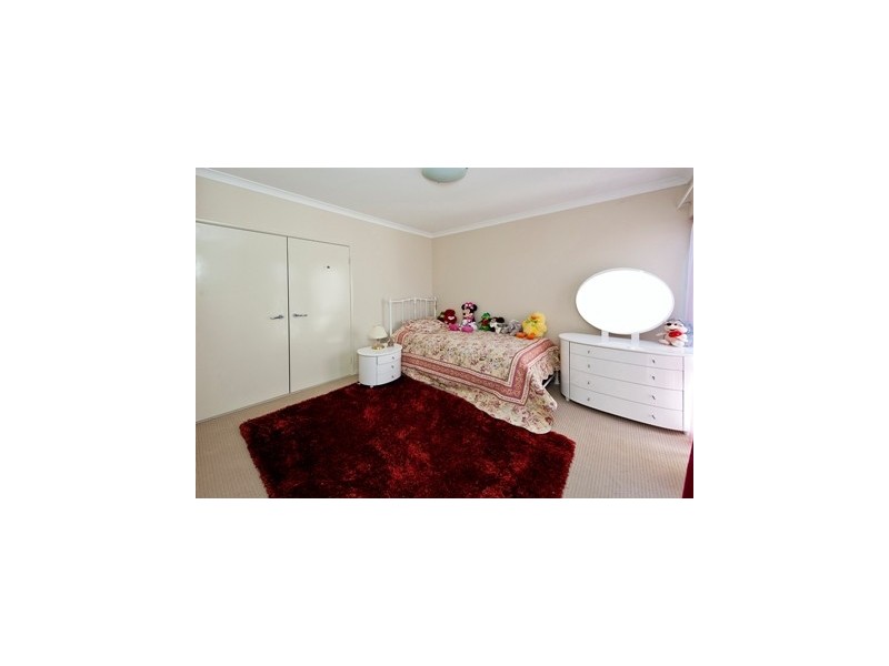 4 Bernier Rise, North Coogee WA 6163