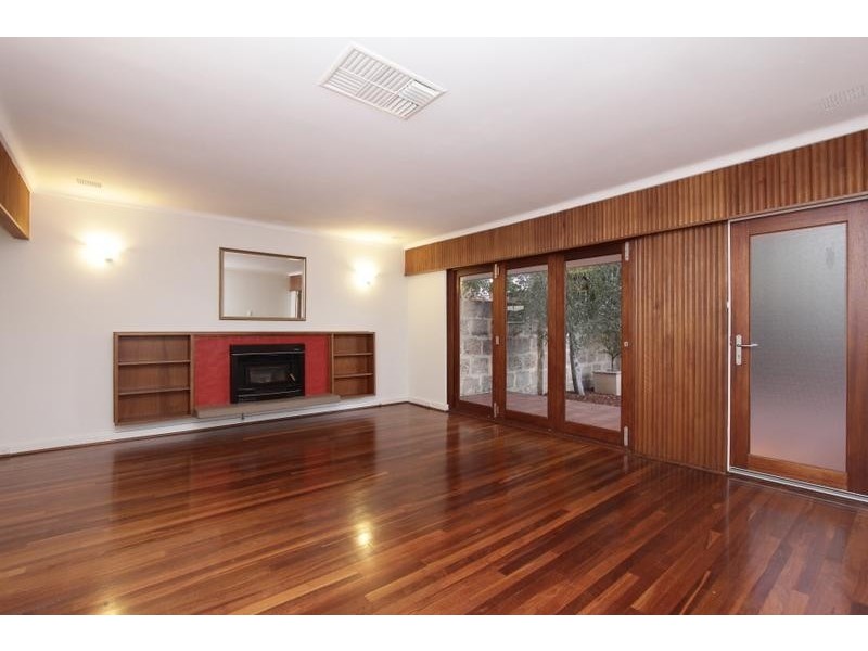 41 Denny way, Alfred Cove WA 6154