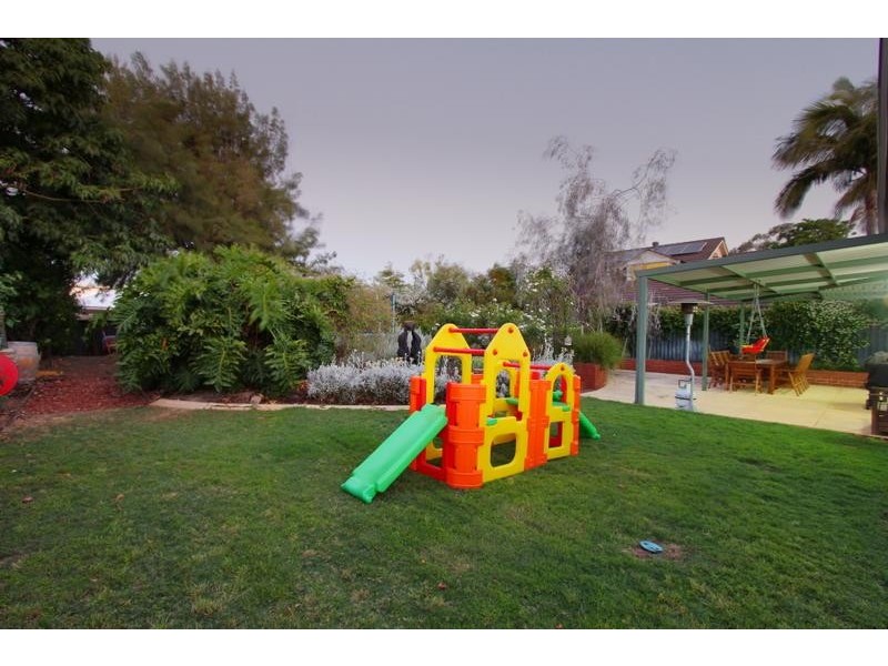 18D Ullapool Road, Mount Pleasant WA 6153