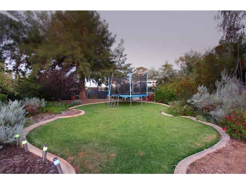 18D Ullapool Road, Mount Pleasant WA 6153