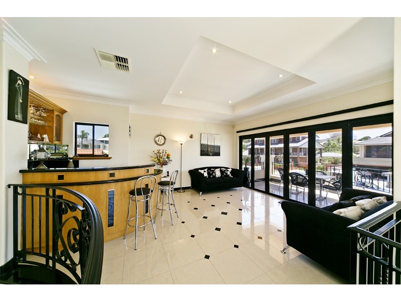 7 Bateman Rd, Mount Pleasant WA 6153