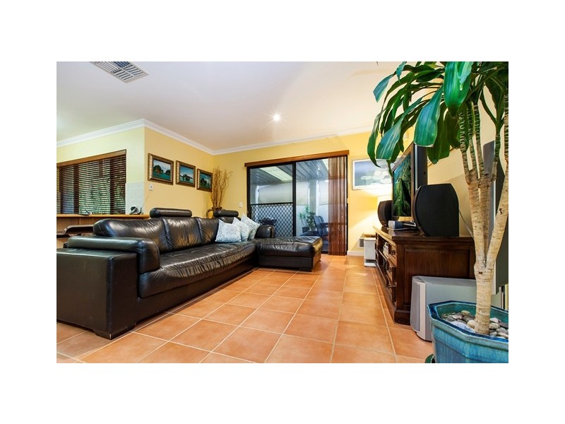 55 Reynolds Road, Mount Pleasant WA 6153