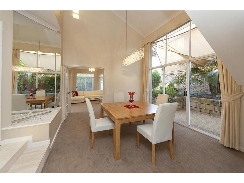 30 Norton Ridge, Winthrop WA 6150