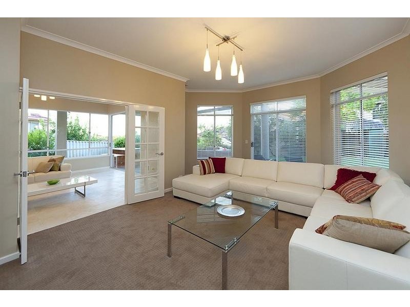 30 Norton Ridge, Winthrop WA 6150