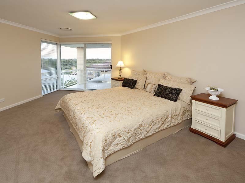 30 Norton Ridge, Winthrop WA 6150