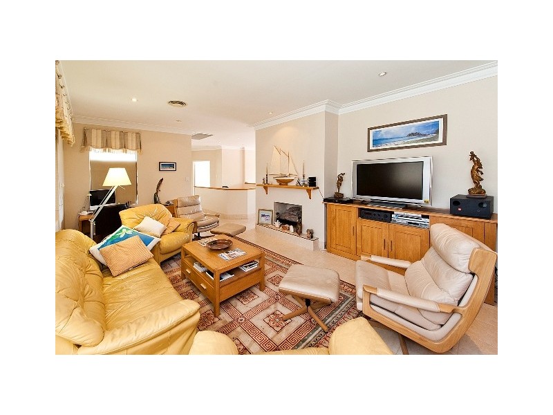 21 Strome Road, Applecross WA 6153