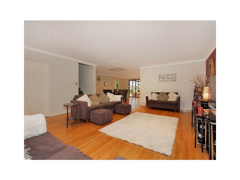 15A Norma Road, Alfred Cove WA 6154