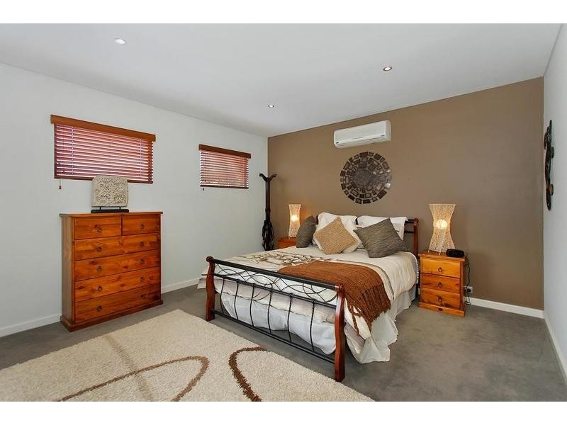 15A Norma Road, Alfred Cove WA 6154