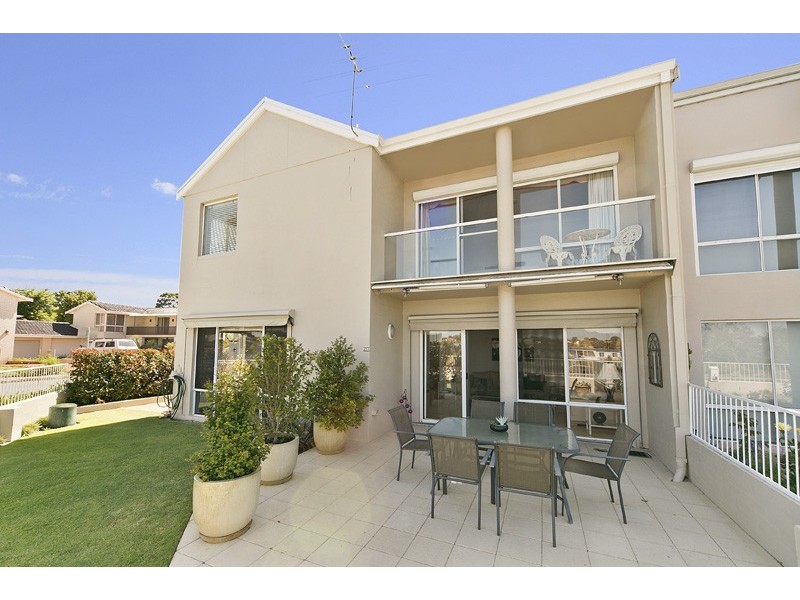 23A The Esplanade, Mount Pleasant WA 6153