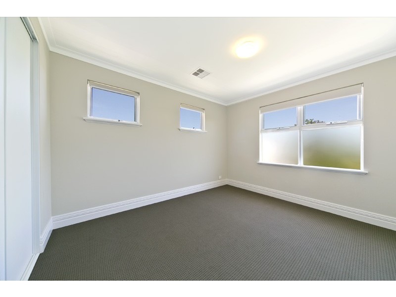 2/1 Drew Road, Ardross WA 6153