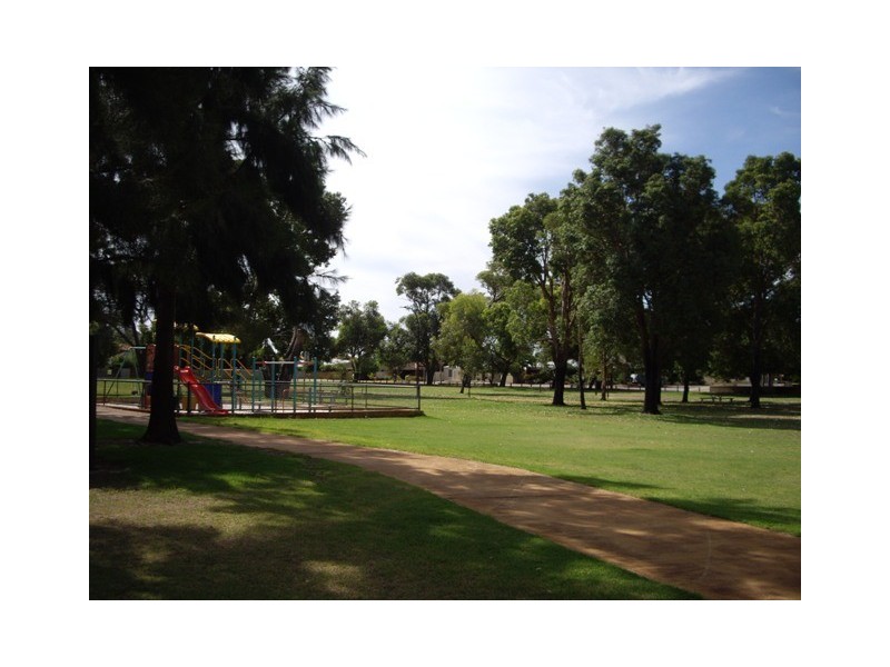 18A Reddington Way, Brentwood WA 6153