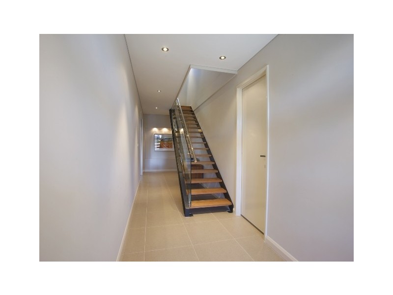 4 Lutey Road, Bicton WA 6157