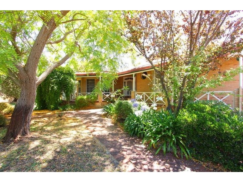 38 Hausen Court, Banjup WA 6164