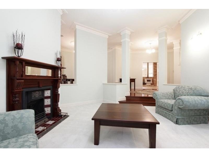 38 Hausen Court, Banjup WA 6164