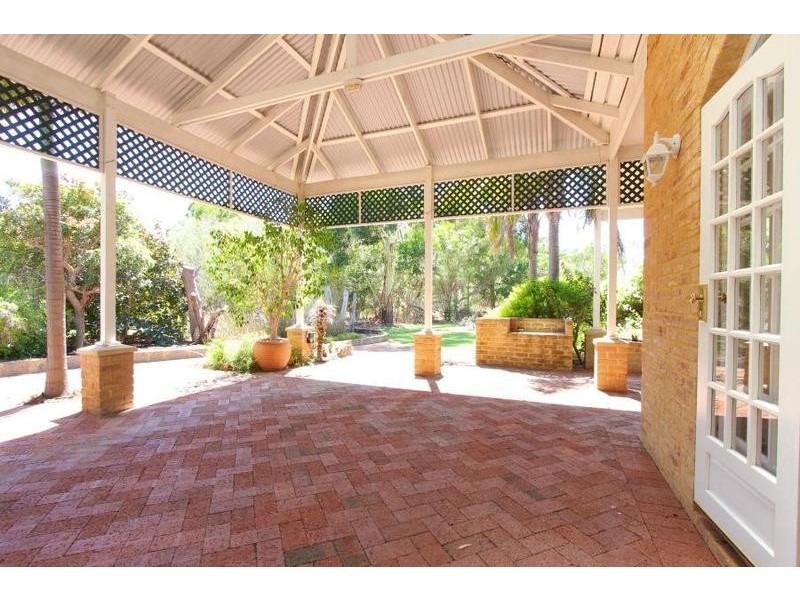 38 Hausen Court, Banjup WA 6164