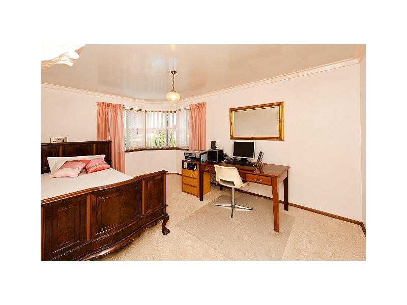 25 Rintoul Loop, Booragoon WA 6154