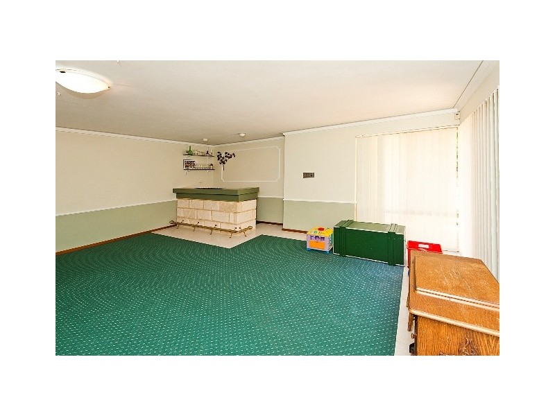 25 Rintoul Loop, Booragoon WA 6154