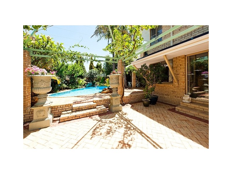 25 Rintoul Loop, Booragoon WA 6154