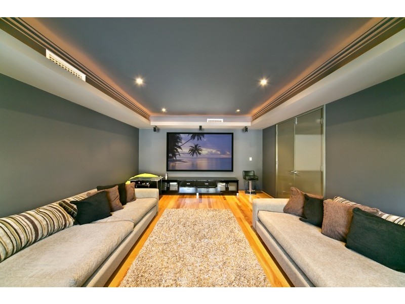 27A The Esplanade, Mount Pleasant WA 6153