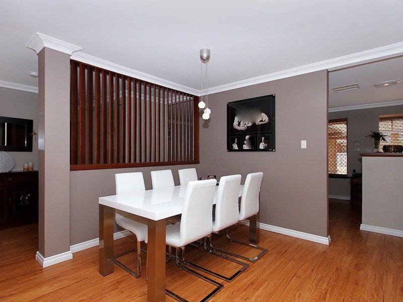 17 Tralee Way, Waterford WA 6152