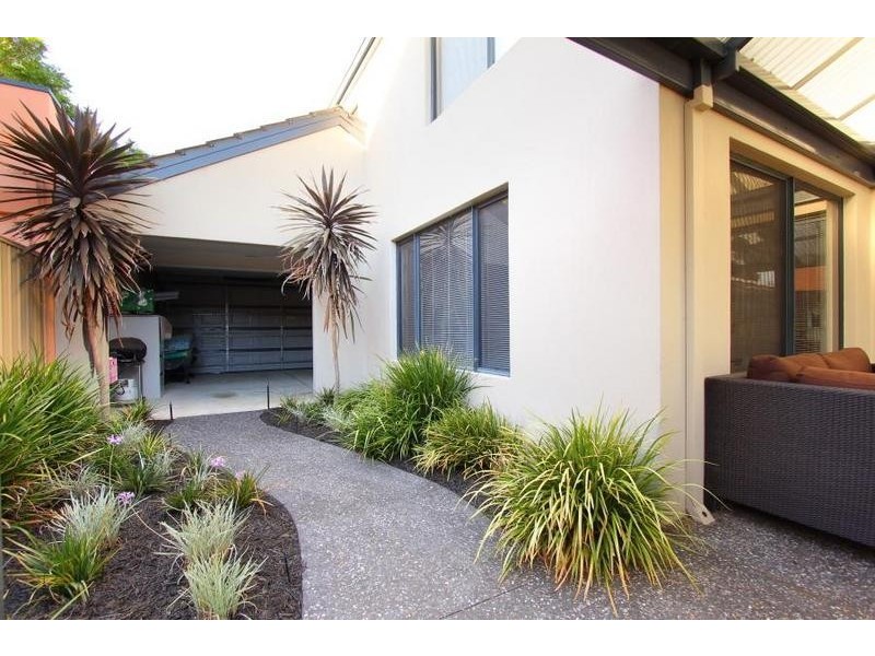 2C Drew Road, Ardross WA 6153