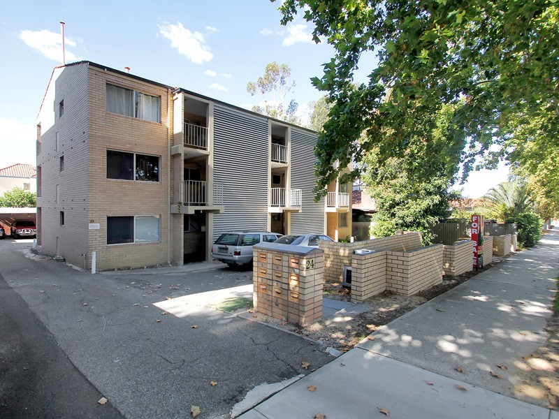 2/24 Kintail Road, Applecross WA 6153