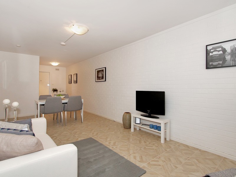 2/24 Kintail Road, Applecross WA 6153