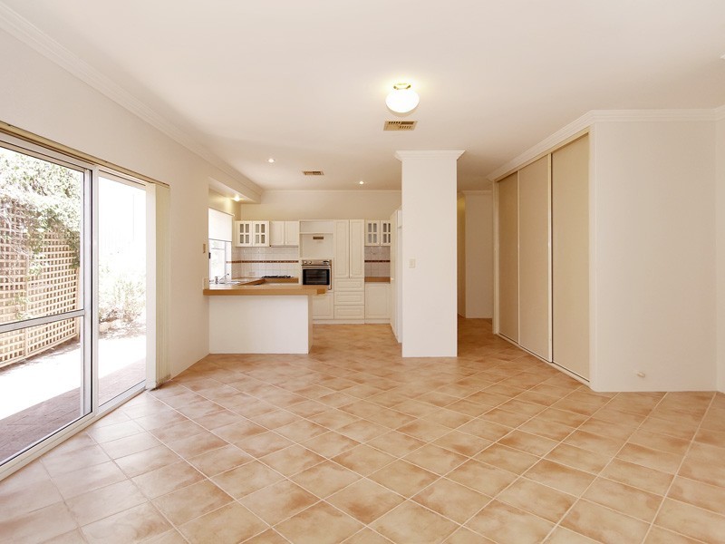 6 Norma Road, Alfred Cove WA 6154