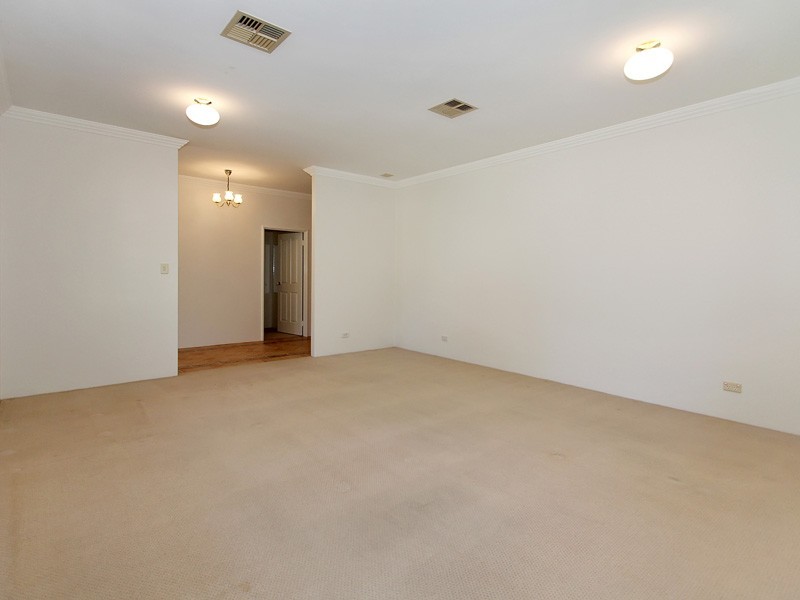 6 Norma Road, Alfred Cove WA 6154