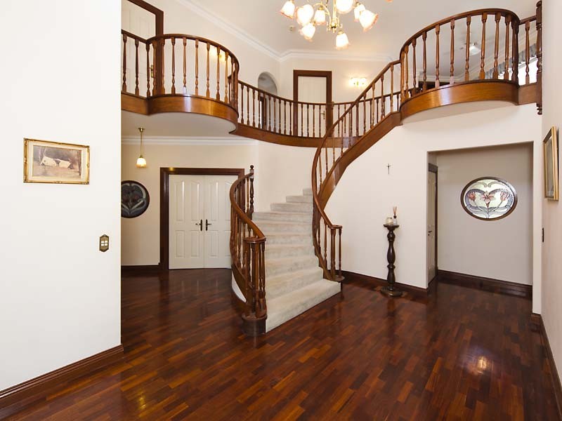 4 Cowrie Crescent, Mount Pleasant WA 6153