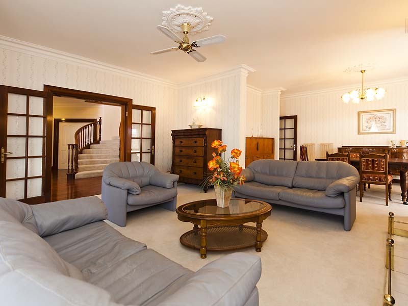 4 Cowrie Crescent, Mount Pleasant WA 6153