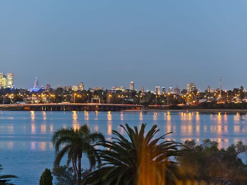 87A The Esplanade, Mount Pleasant WA 6153