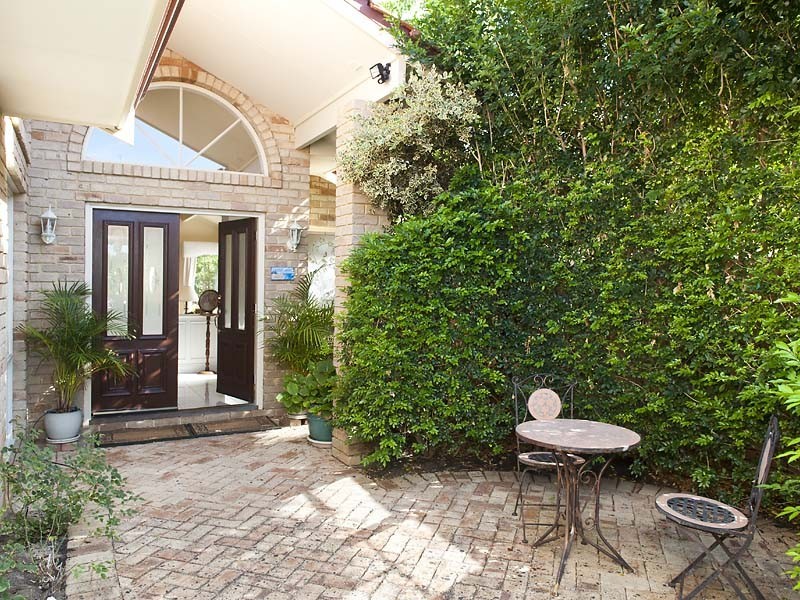 29 Neesham Street, Booragoon WA 6154