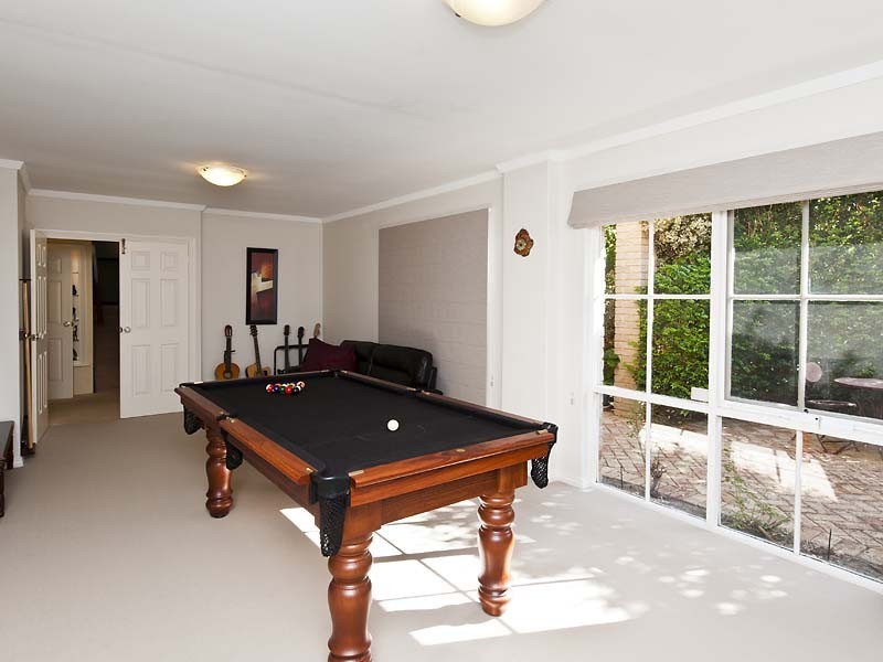 29 Neesham Street, Booragoon WA 6154