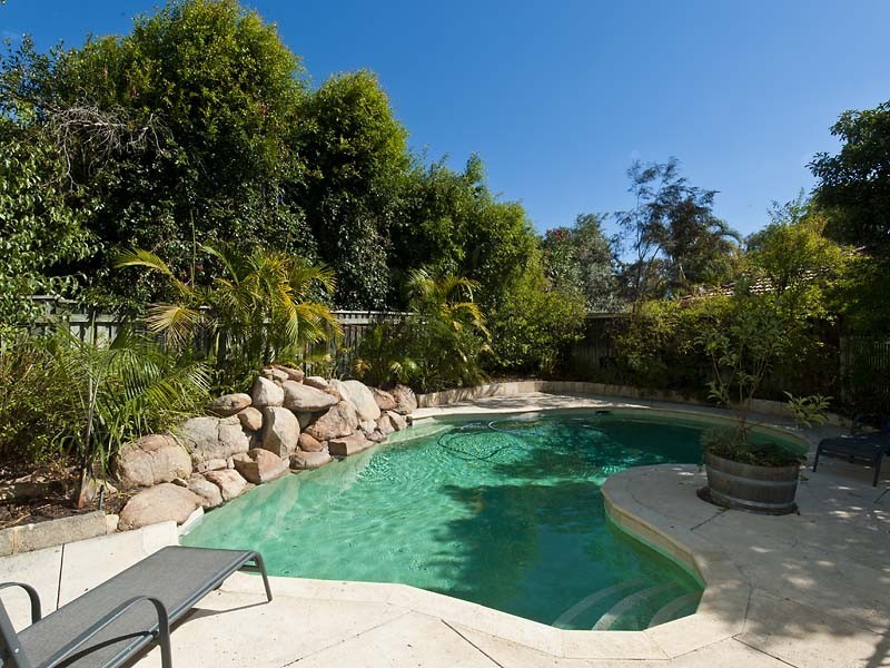 29 Neesham Street, Booragoon WA 6154
