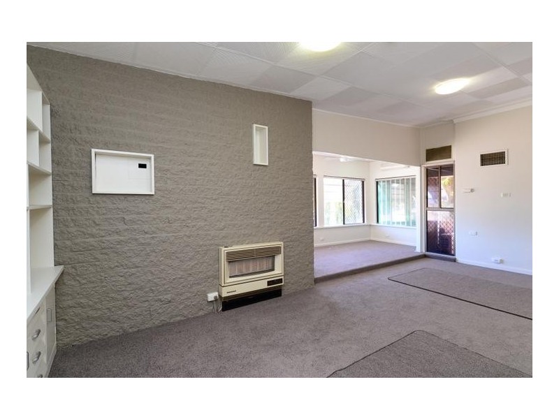 16 Denny Way, Alfred Cove WA 6154