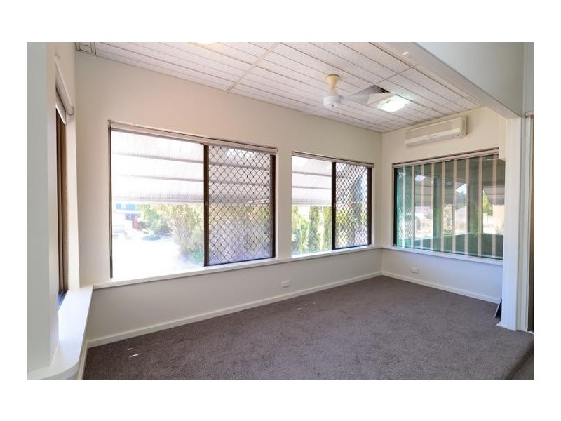 16 Denny Way, Alfred Cove WA 6154