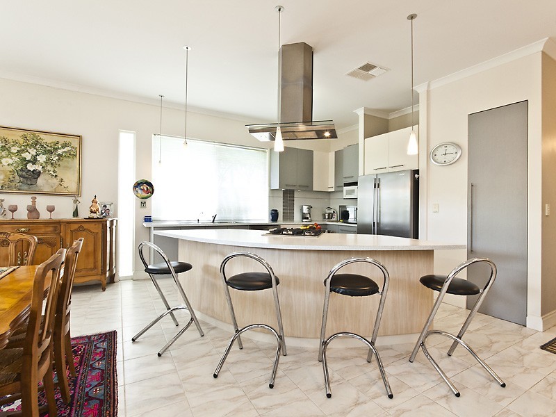 4A Challenger Place, Melville WA 6156